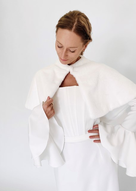 Kožušinkové svadobné bolerko